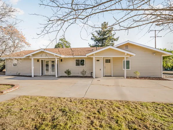 40215 92nd St W, Leona Valley, CA 93551