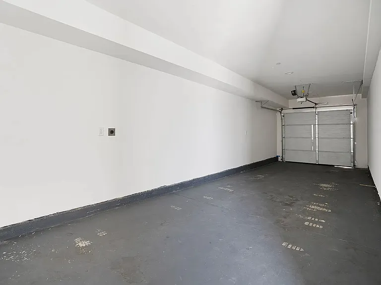 1724 Menlo Ave #1/2 — Photo 15