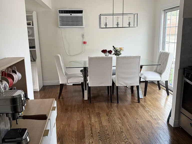 25 Wilshire Dr #1 — Photo 4