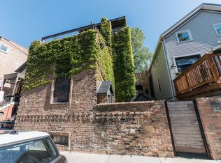 154 W Schiller St UNIT D, Chicago, IL 60610
