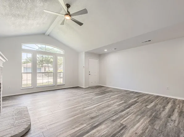 6354 Twilight Cir, Fort Worth, TX 76179