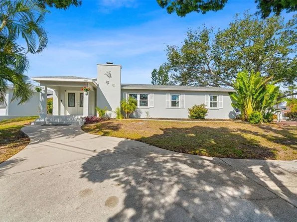 4819 Palmetto Point Dr, Palmetto, FL 34221