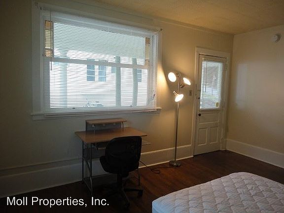 5th image of 523 E Buffalo St APT 10
