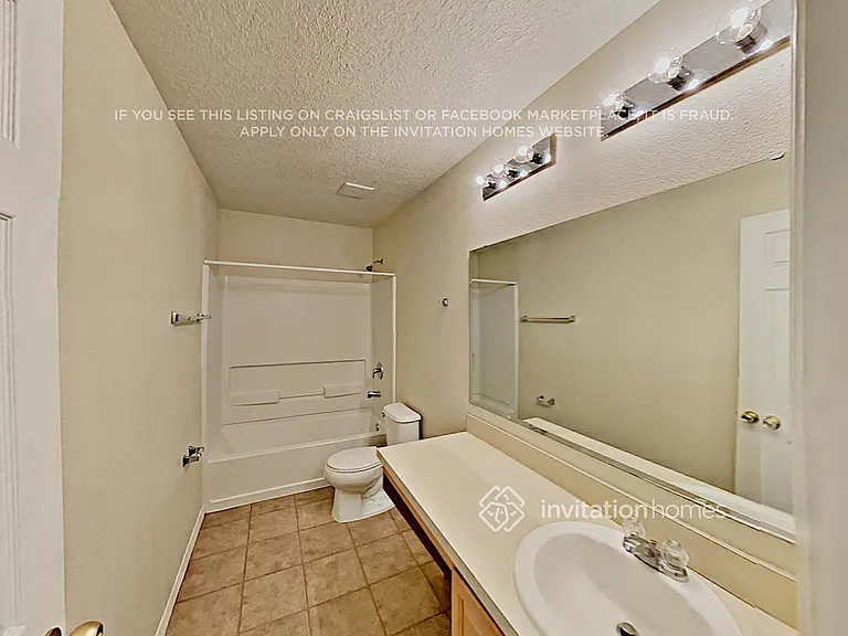 7273 Wakeview Dr — Photo 14