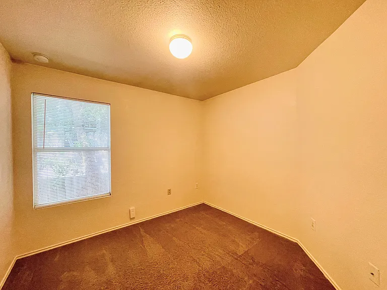15415-15417 Kamary Ln — Photo 10