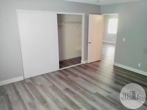 5th image of 13535 Yukon Ave #13