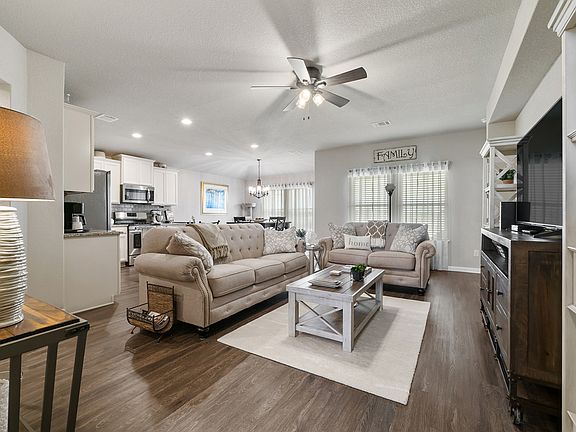 5th image of 448 Agave Flats