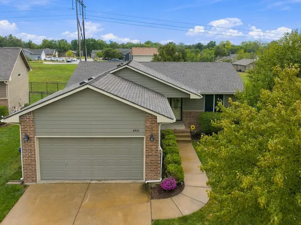 6910 N Wendell Ct, Wichita, KS 67219