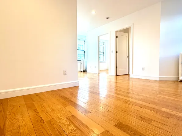 24 Charles Street image 1 of 17