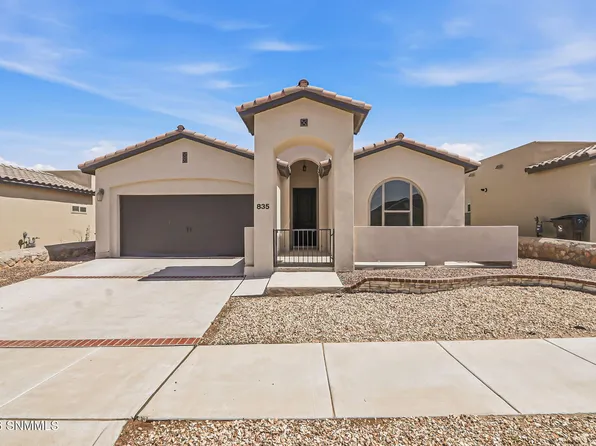 835 Bronze Hill Ave, Santa Teresa, NM 88008