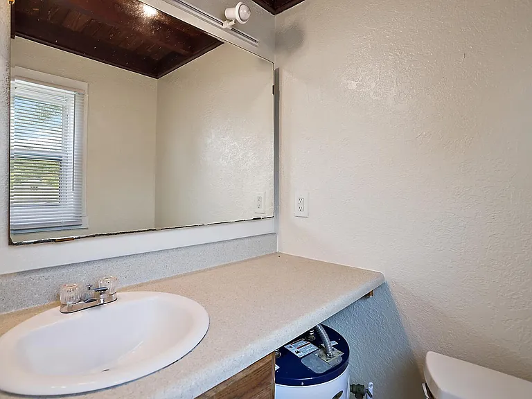 207 Fern Dr #3 — Photo 10