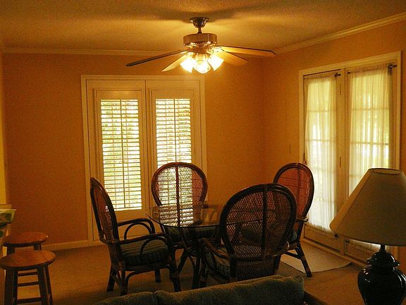 4th image of 70 Shipyard Dr APT 219
