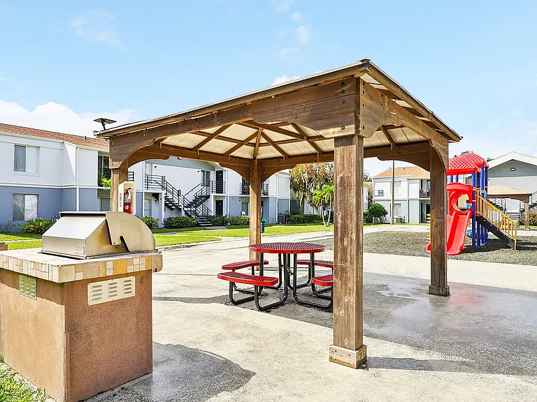 Picnic & BBQ Area