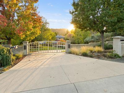 26140 Rancho Manuella Ln, Los Altos Hills, CA, 94022