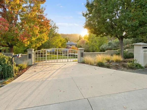 26140 Rancho Manuella Ln, Los Altos Hills, CA 94022