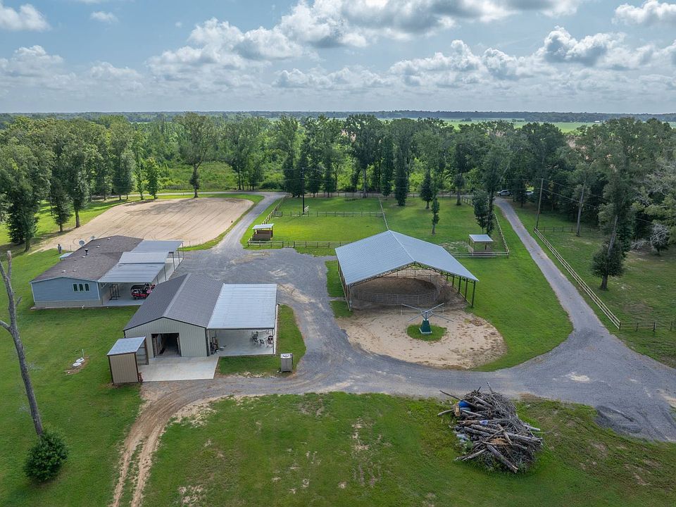 1st image of 446 Thistle Dr