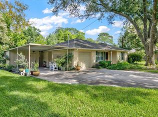 205 Pecan Dr, Baytown, TX 77520