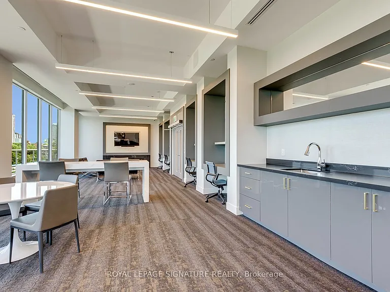 415 Main St W #417 — Photo 24