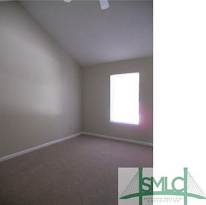 4th image of 7311 Wisteria St