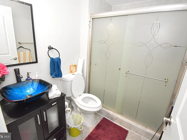 21268 Park Grove Ter — Photo 42