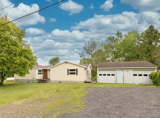308 Mullen Rd, Fulton, NY 13069