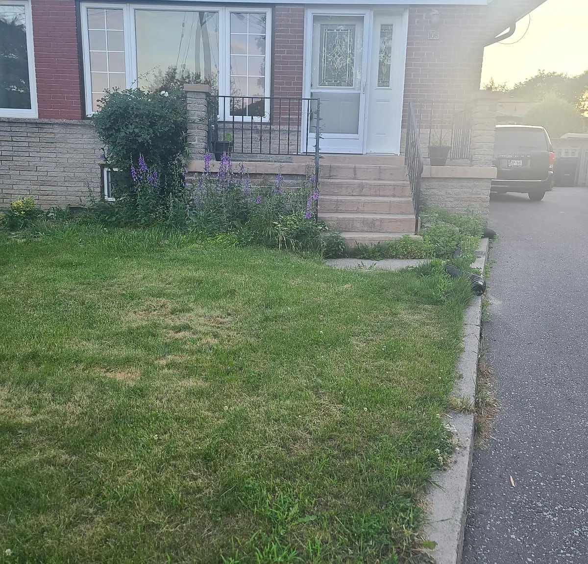 2 bed, $750 — Photo 1