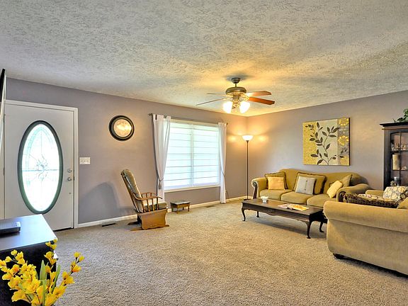 4th image of 1771 Auburn Dr
