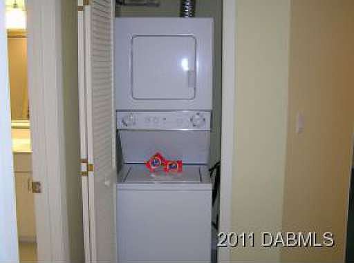 5th image of 350 N Atlantic Ave APT 2332