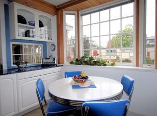 3104 SE Tibbetts St, Portland, OR 97202