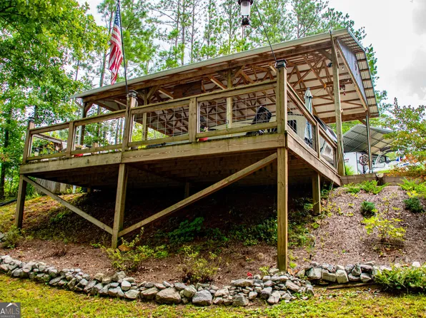 385 Foster Cove Dr, Lineville, AL 36266