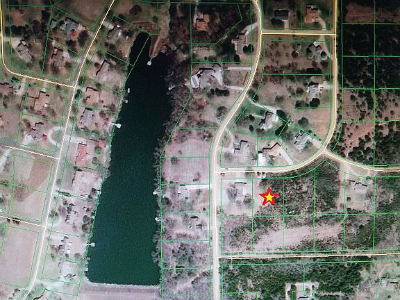 5th image of 2 Oakwood Dr