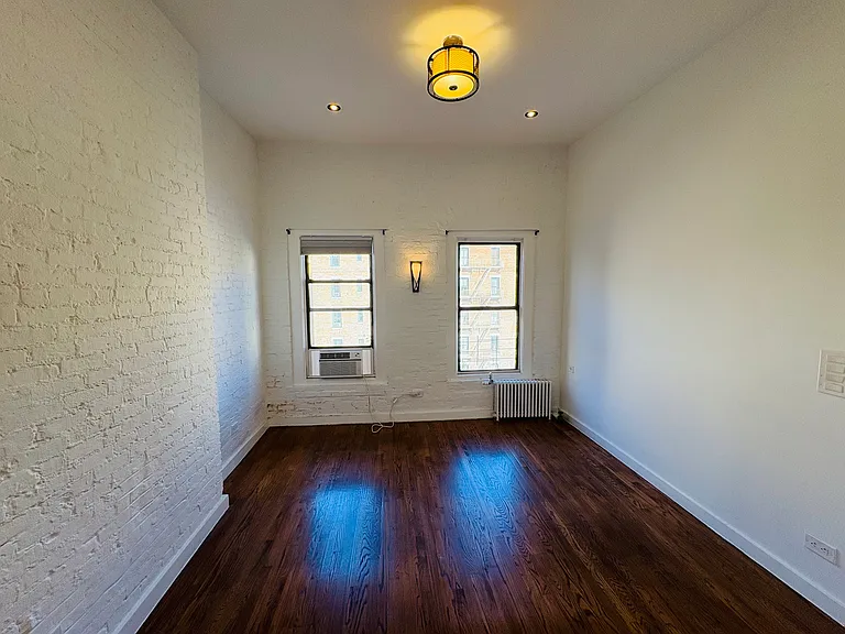 1481 York Ave #PH — Photo 10