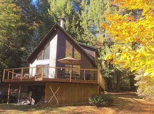 26 Kerri Ann Ln, West Wardsboro, VT 05360