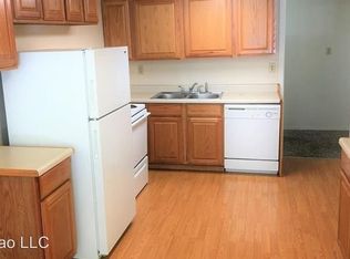 1307 10th Ave APT 12, Milton, WA 98354