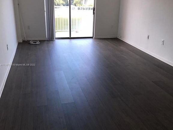 2nd image of 16465 NE 22nd Ave APT 319