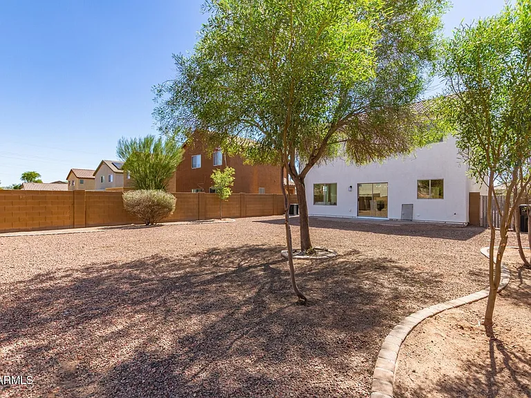 4638 W Lemon Ave — Photo 28