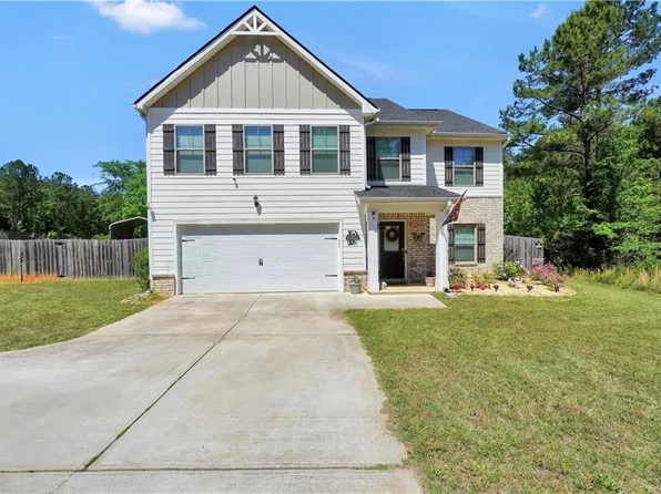 214 Woodlands Dr, Jackson, GA 30233