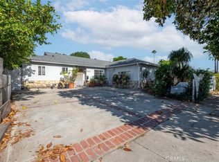 7827 Hesperia Ave, Reseda, CA 91335