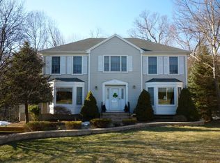 75 Phillip Dr, Rockaway, NJ 07866