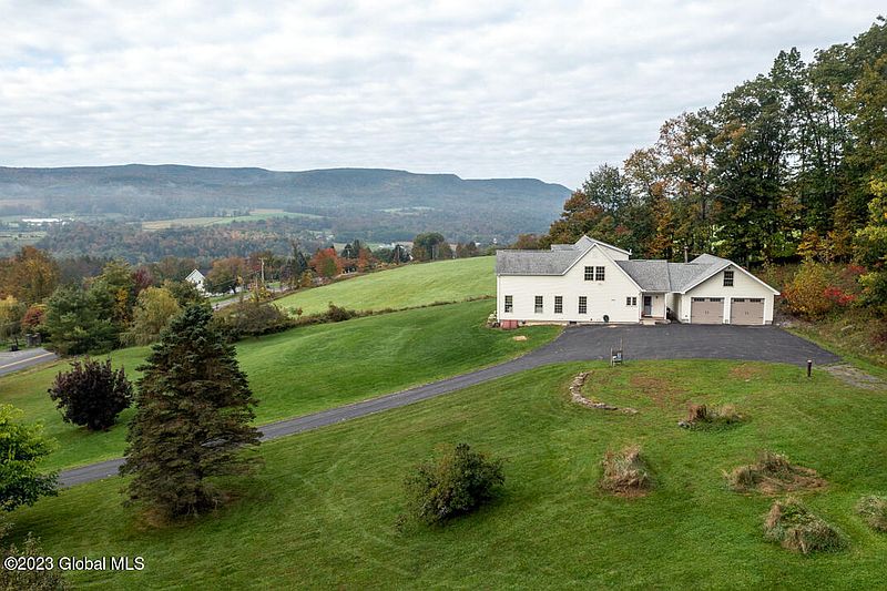 2nd image of 253 Knox Road