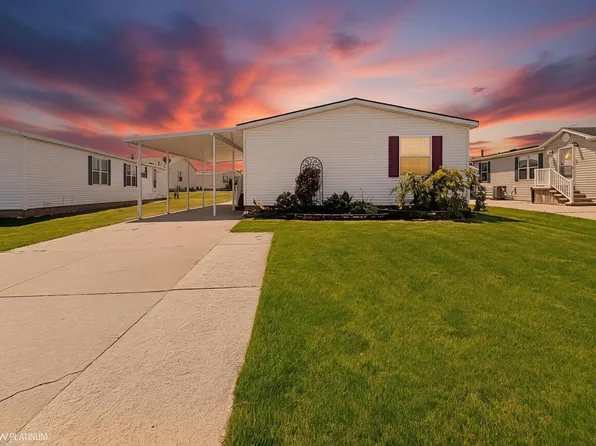 37037 Millstone Trl, New Haven, MI 48048