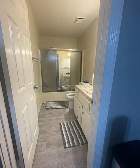616 Glen Ct — Photo 14