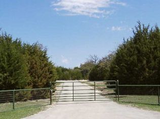 309 SE Mill Dam Rd, Comfort, TX 78013