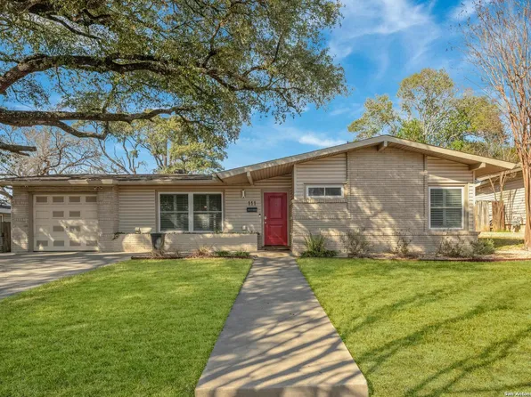 111 Waxwood Ln, San Antonio, TX 78216
