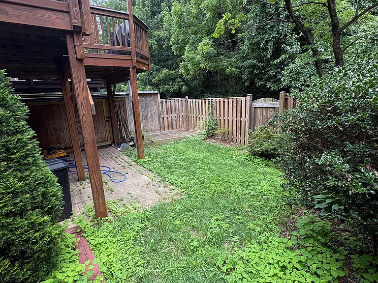 2115 Preston Square Ct — Photo 21