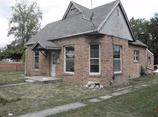 531 W Vine St, Mitchell, IN 47446