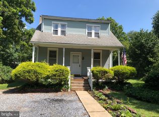 122 Lotus Ave, Voorhees, NJ 08043