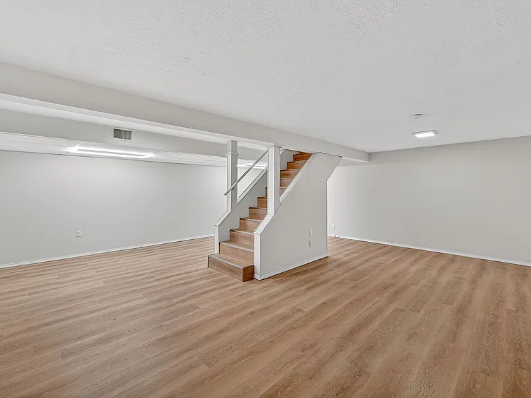 11966 Bluebonnet Ln — Photo 14