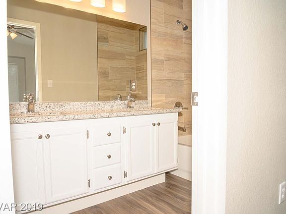 4th image of 3744 Leatherwood Cir