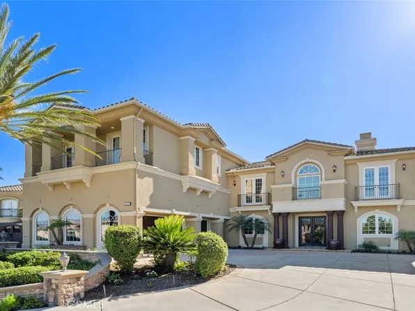 1159 S Pointe Premier, Anaheim, CA 92807